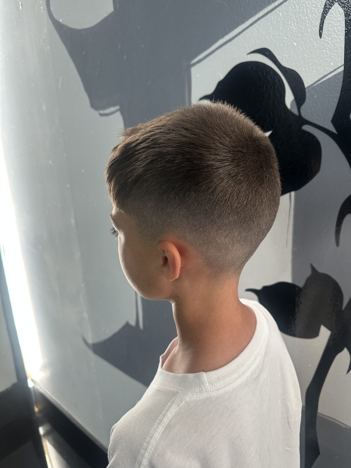 Tapered crop, back view