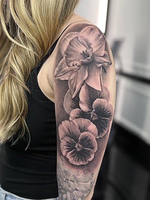 Pansy half sleeve